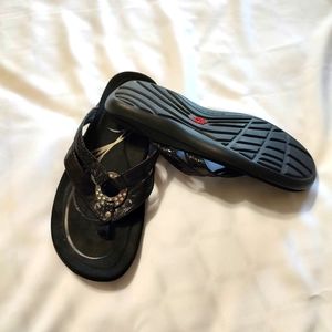 Abeo biosystem black slip on sandal women's  7 WN  #484